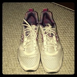 Ladies New Balance tennis shoes.